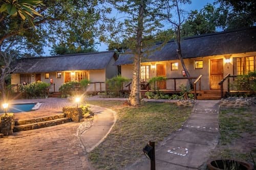 Thornhill Safari Lodge