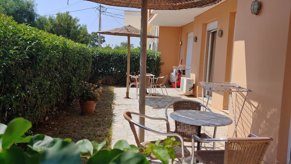 Alexander Apartments