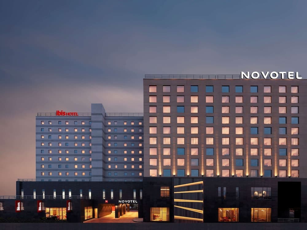 Novotel Chennai OMR Hotel