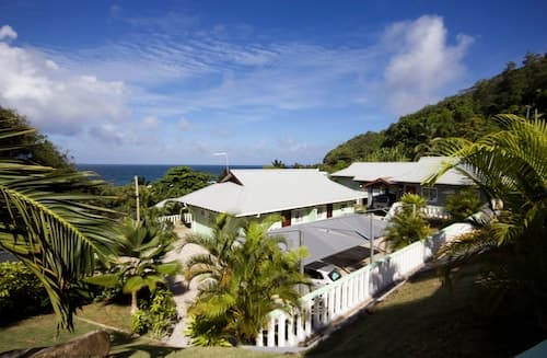Surfers Self-Catering Chalets