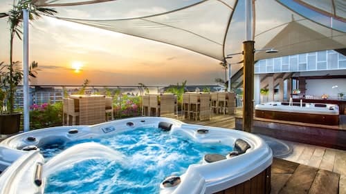 Daun Bali Seminyak Hotel