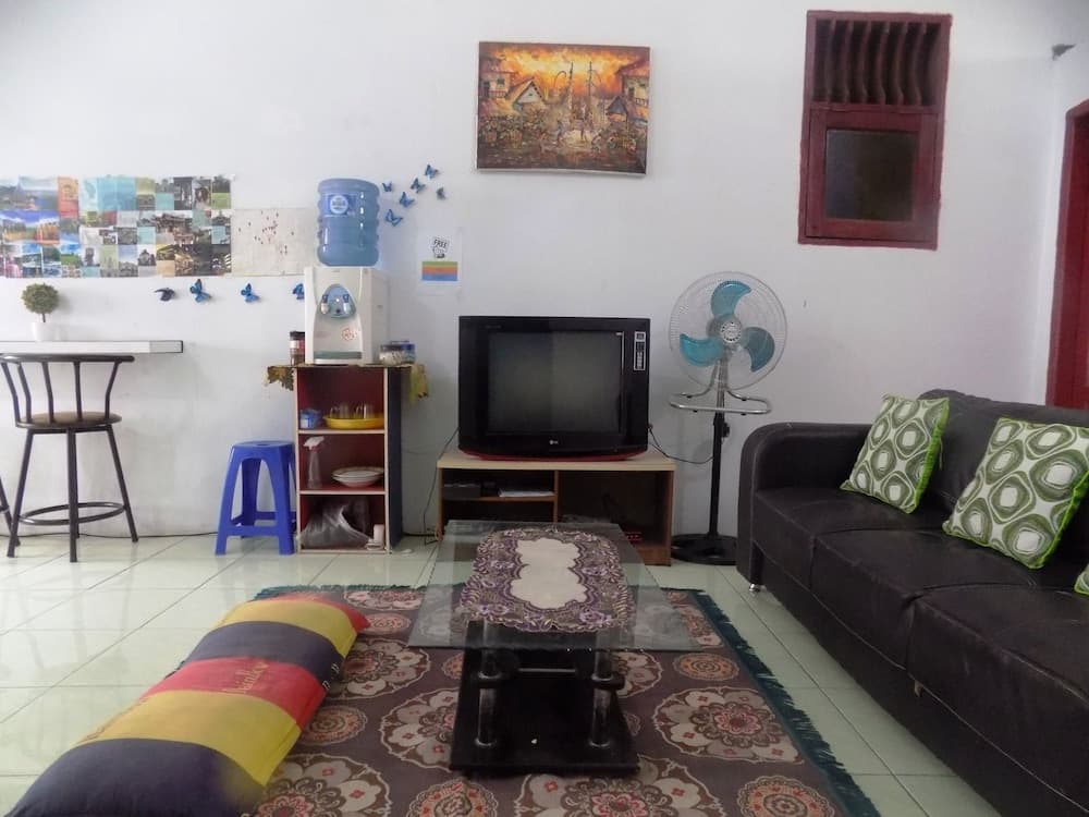 Lobi dinlenme salonu