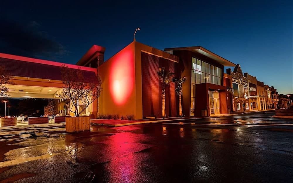 Holiday Inn Resort Mesquite by IHG