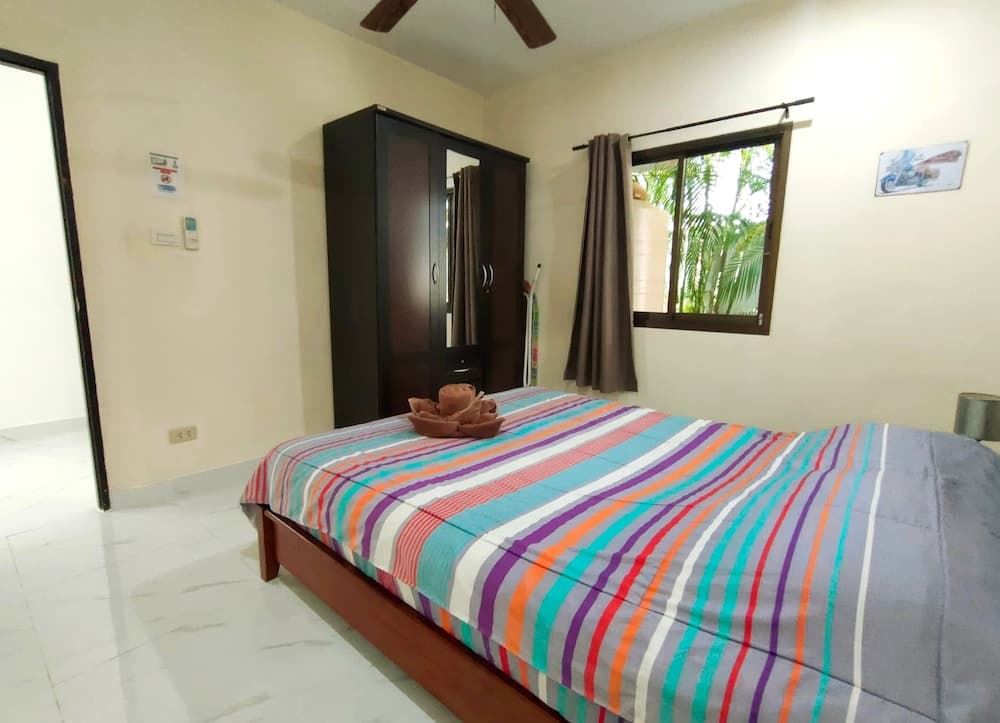 Corner Villa - Pattaya holiday House Walking Street
