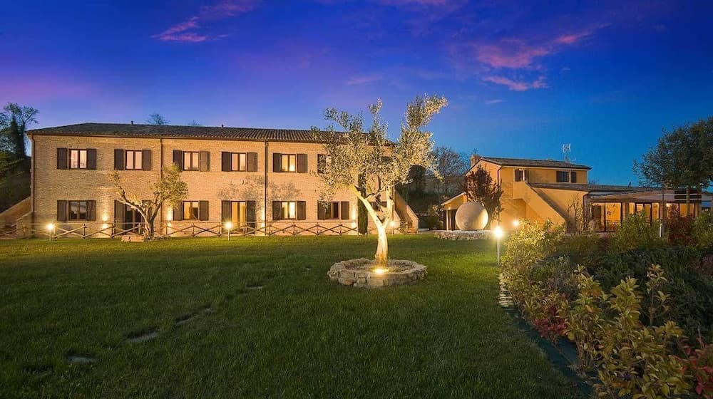 Villa Gens Camuria