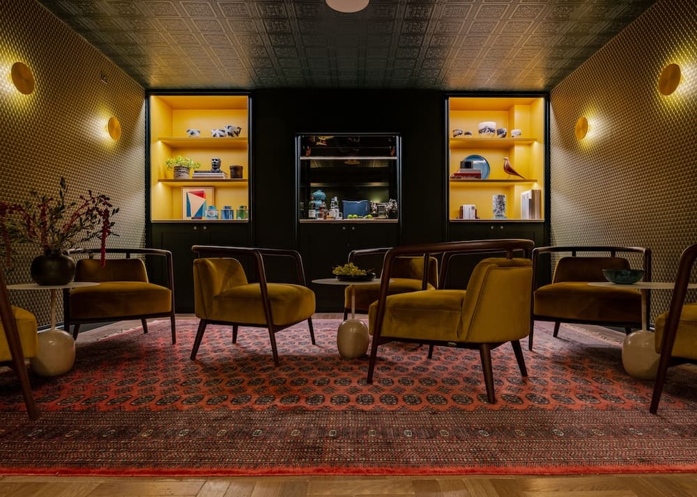 Lobi dinlenme salonu