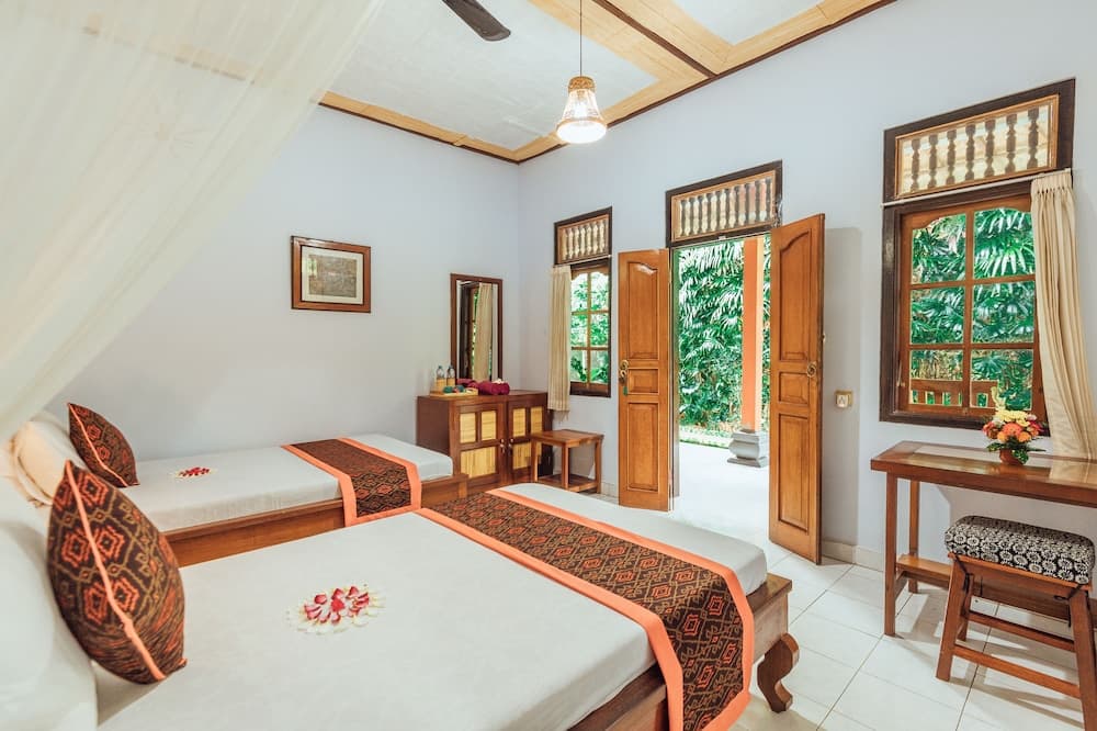 Suastika Lodge
