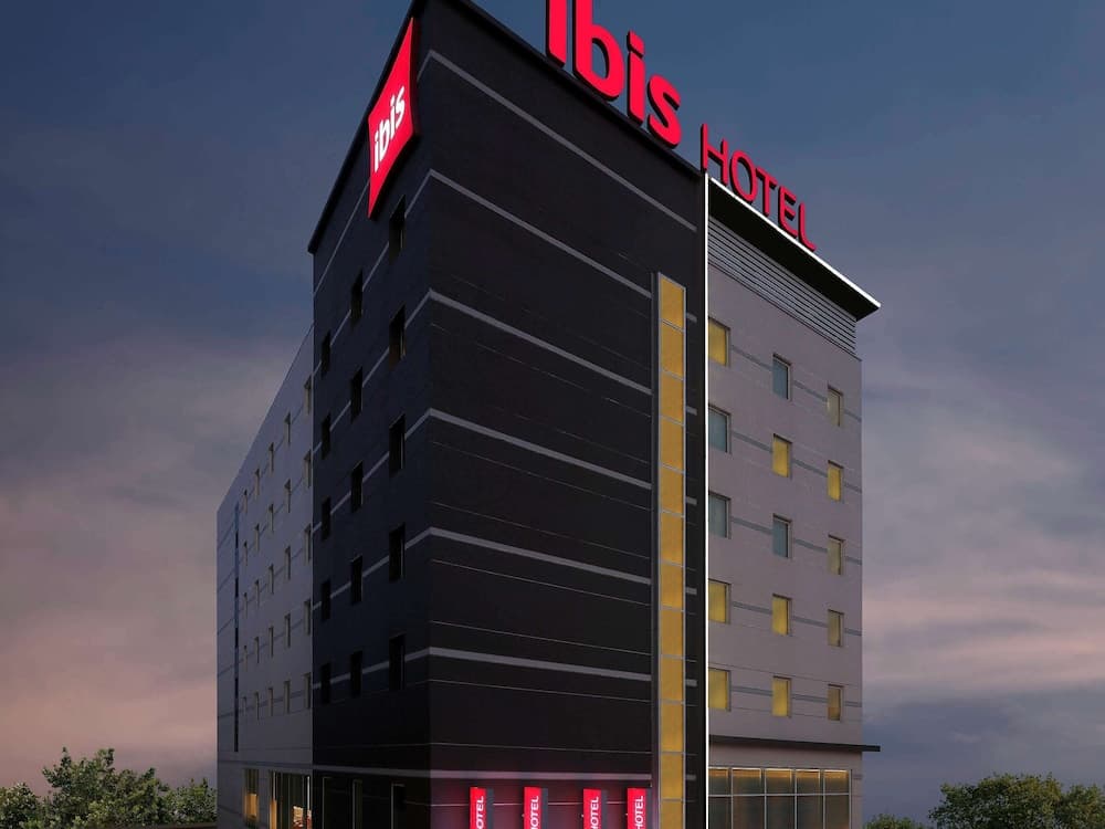 ibis Kochi City Centre Hotel