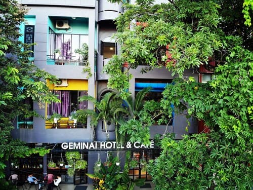 Geminai Hotel & Cafe