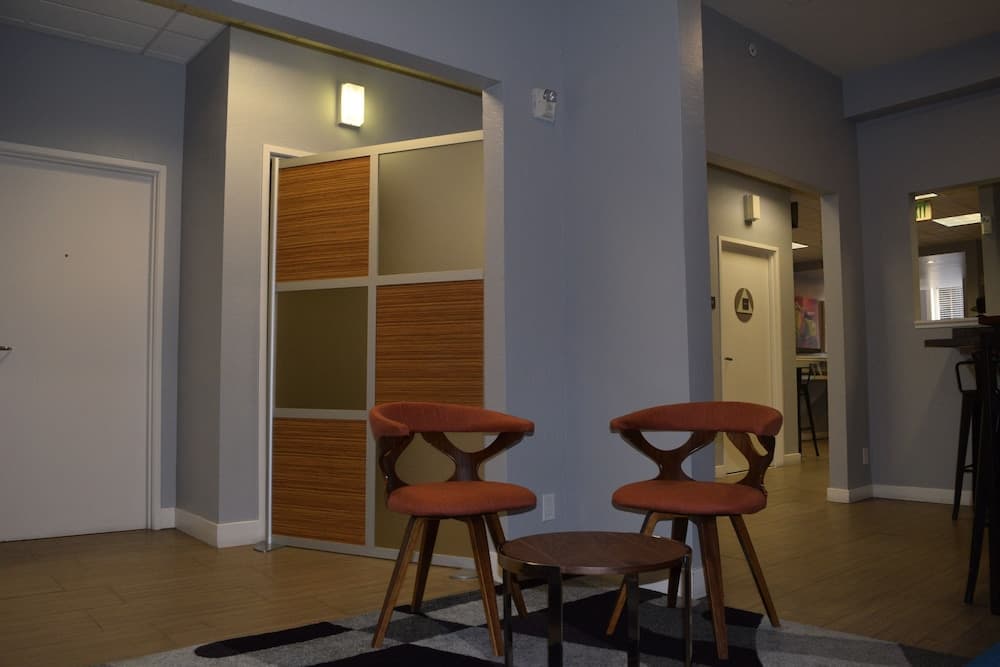 Lobi dinlenme salonu