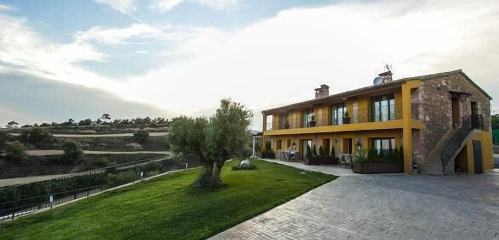 Casa Tapioles