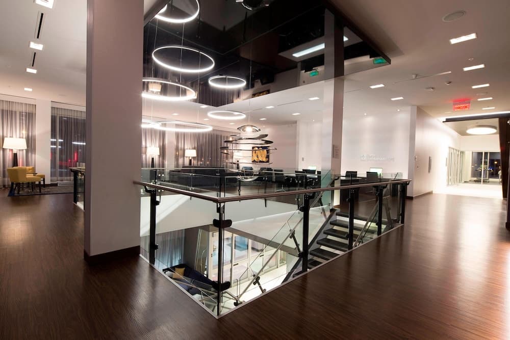 Lobi dinlenme salonu