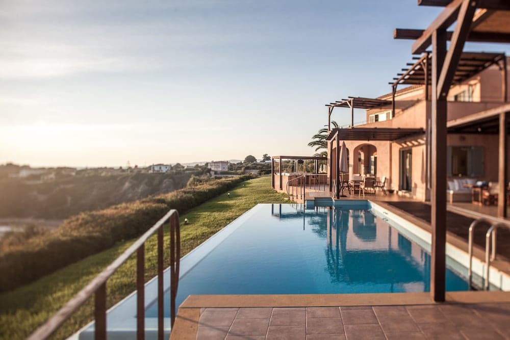 Absolute Villa by Stylish Stays