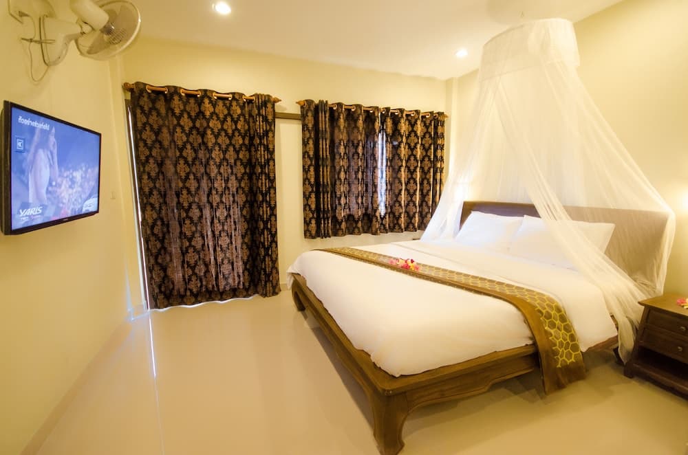 Namphung Phuket Boutique Resort