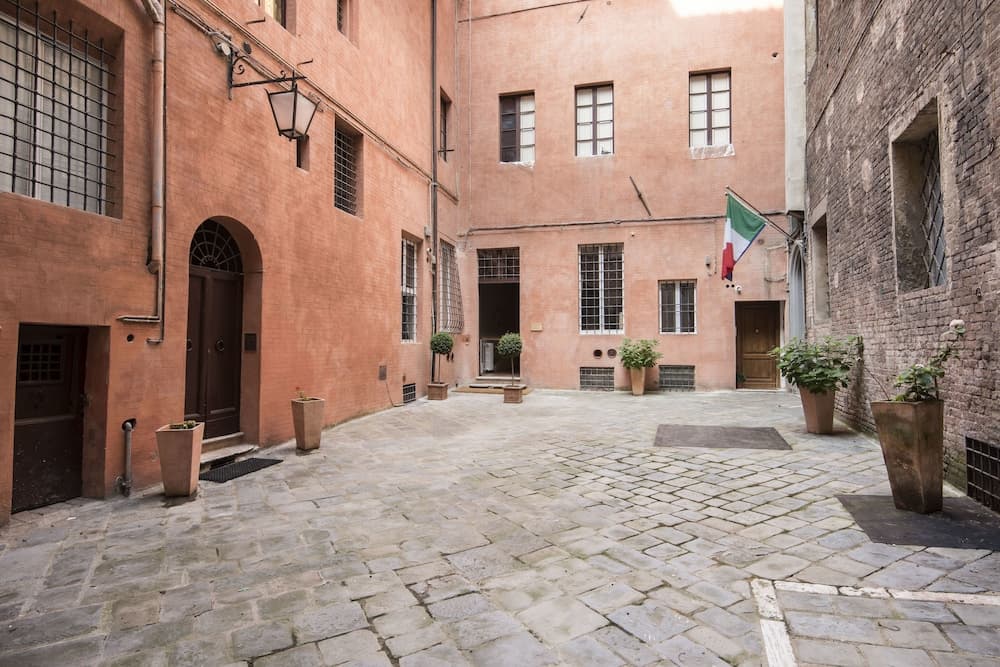 La Terrazza Sul Campo Rooming House