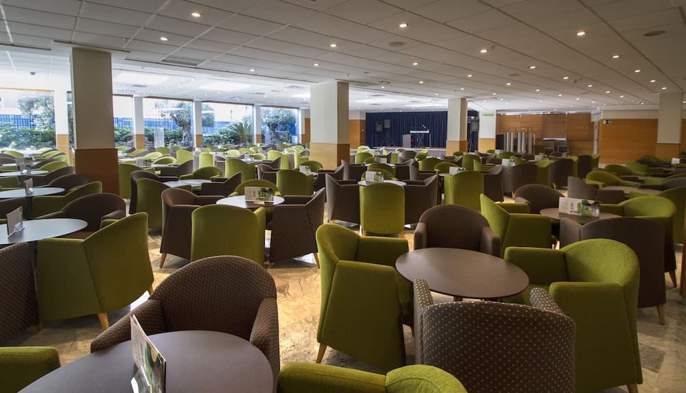 Lobi dinlenme salonu