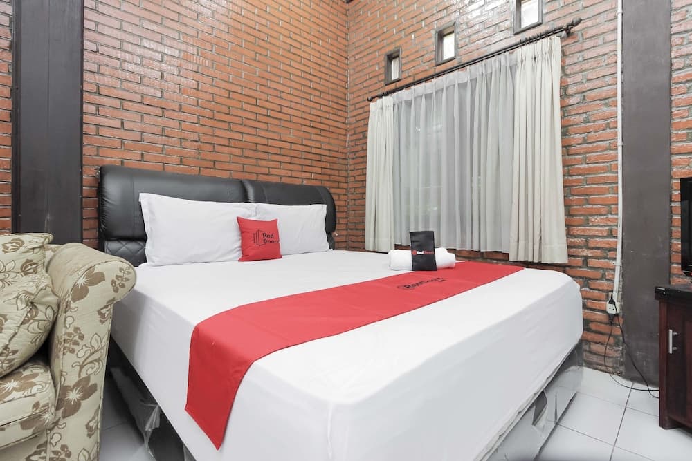 RedDoorz @ Cilandak Timur