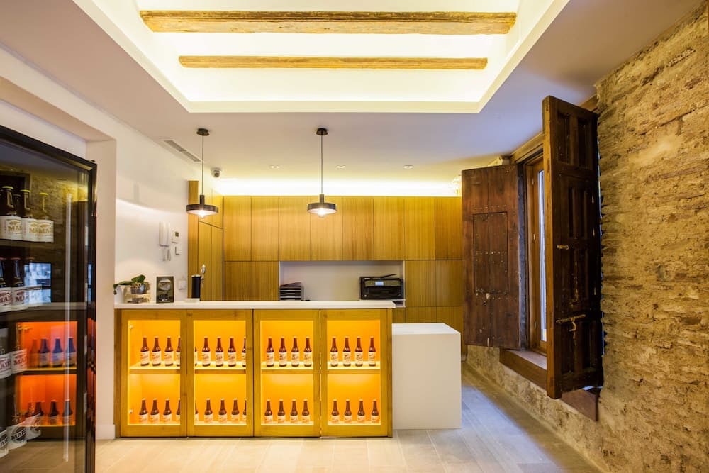 Giriş/çıkış büfesi