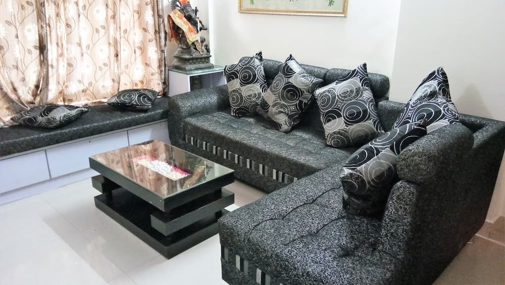 Dragonfly Apartments Emerald