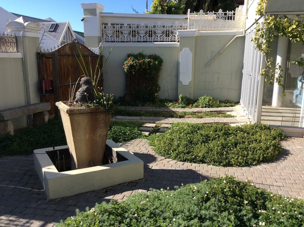 Cape eazi stayz Acc Dysart Cottage