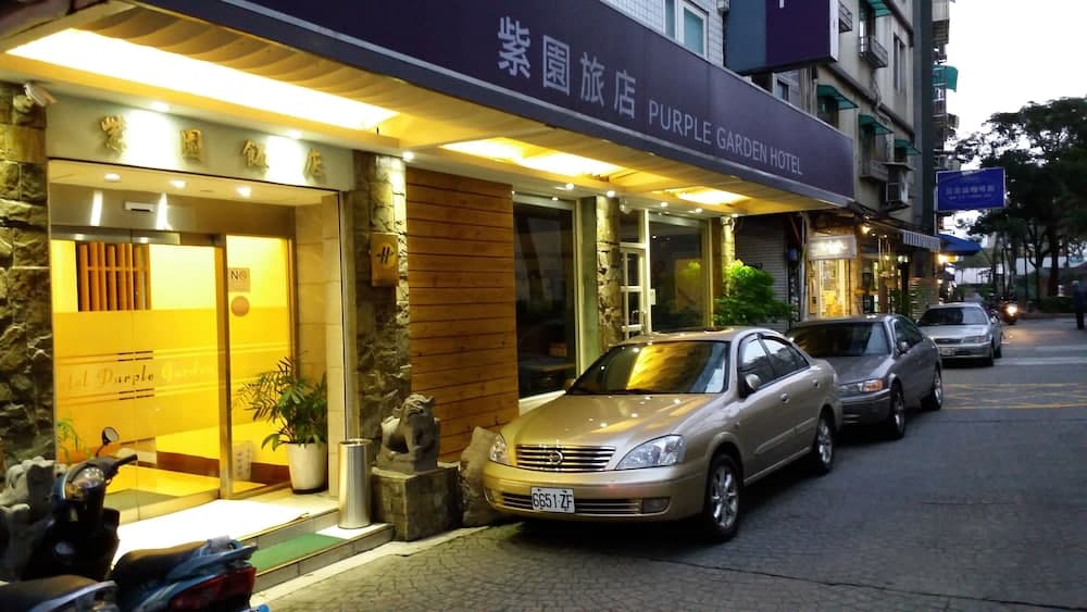Purple Garden Hotel