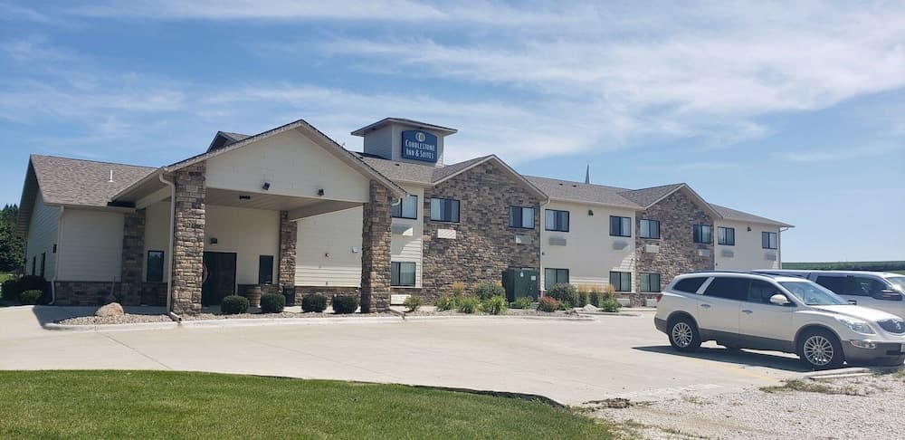 Cobblestone Inn & Suites - Manning