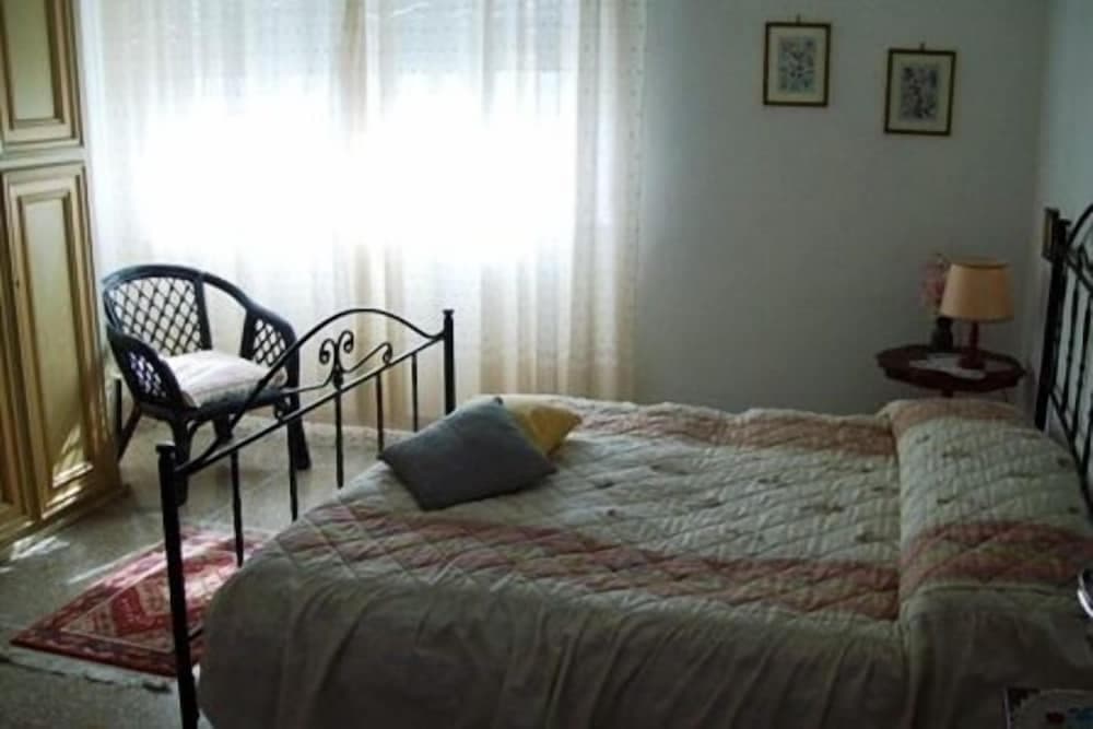 La Coccinella Guest House