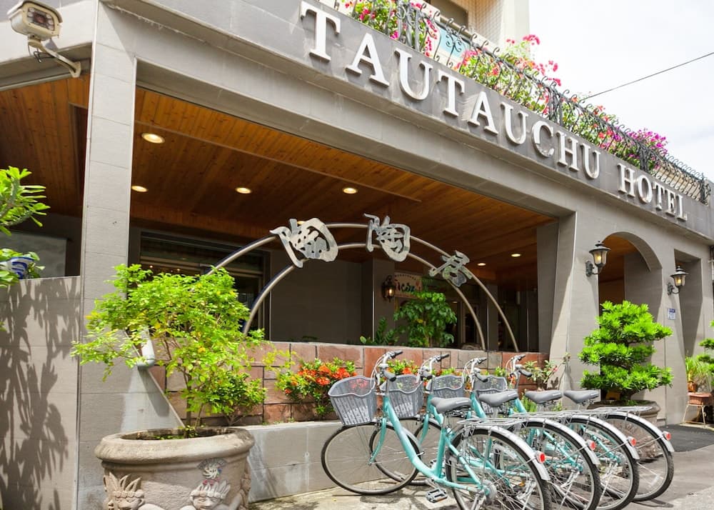 Tau Tau Chu Hotel
