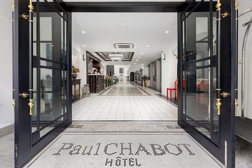 Paul Chabot Hotel