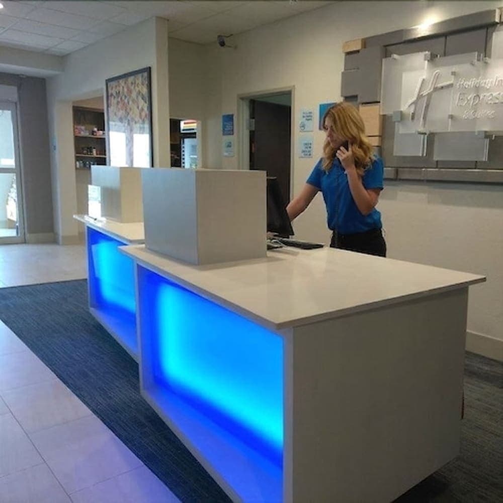 Holiday Inn Express & Suites Corpus Christi - N Padre Island by IHG