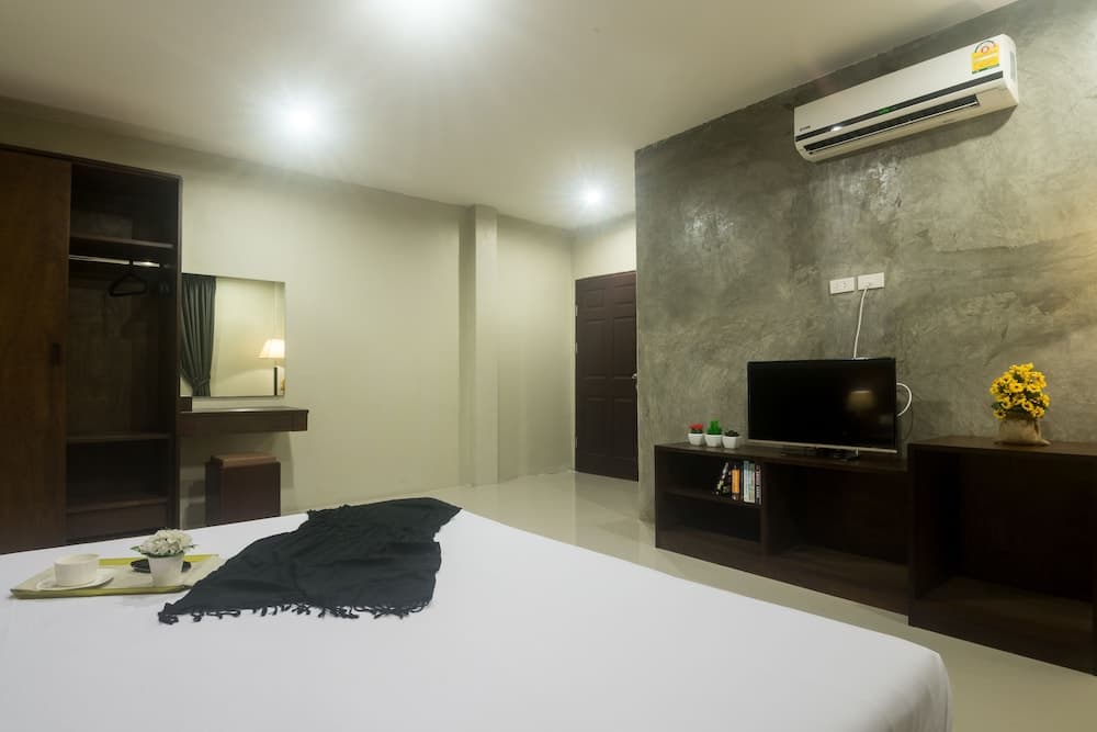 Green Leaf Hostel