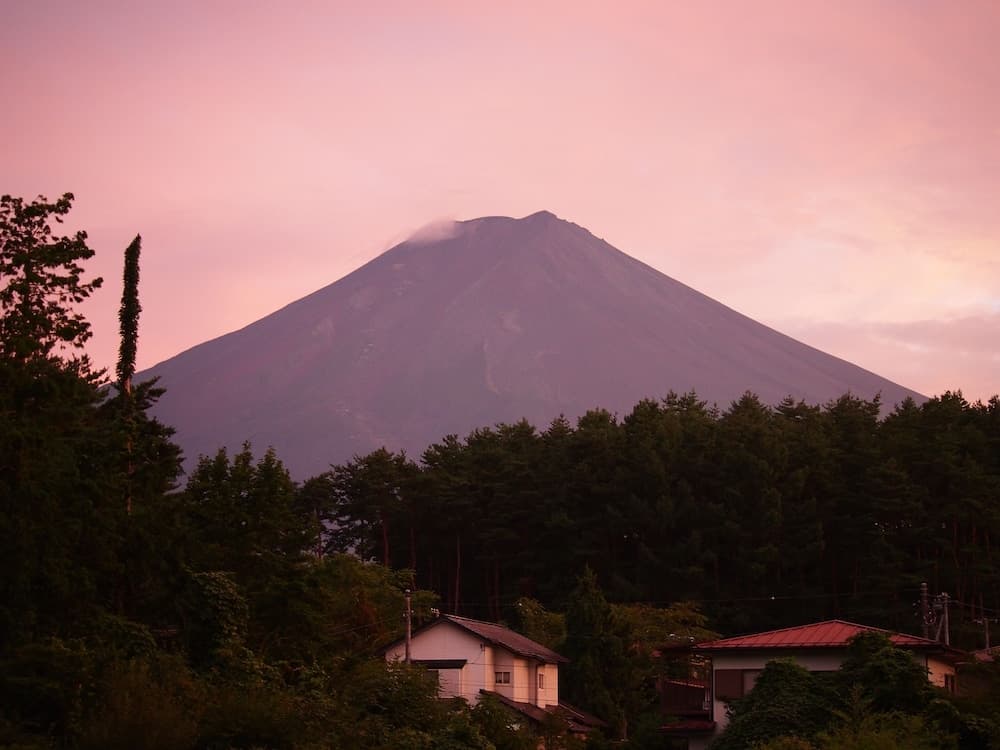 Kikkake Green and Mt.Fuji - Hostel