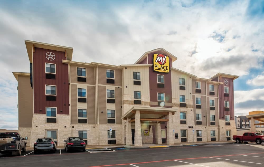 My Place Hotel - Lubbock, TX