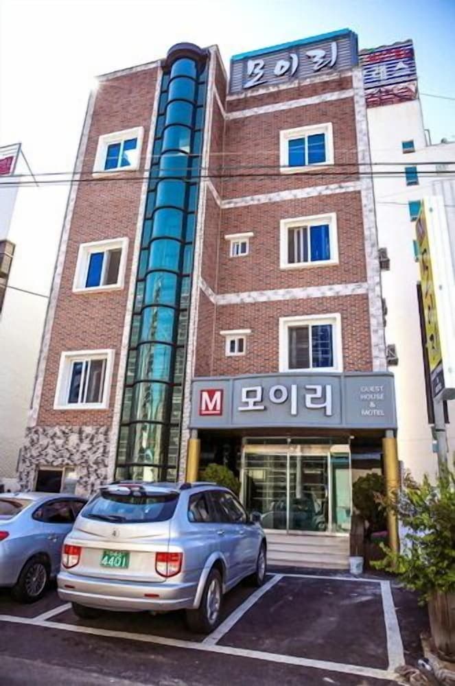 Moiri Guesthouse - Hostel