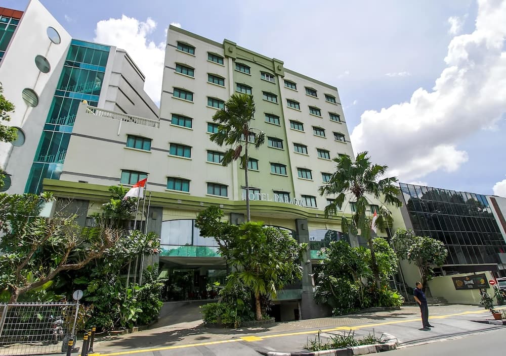 Paragon Gallery Hotel