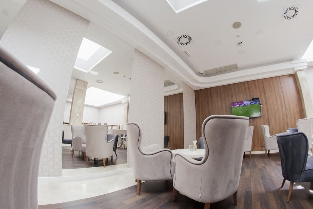 Lobi dinlenme salonu