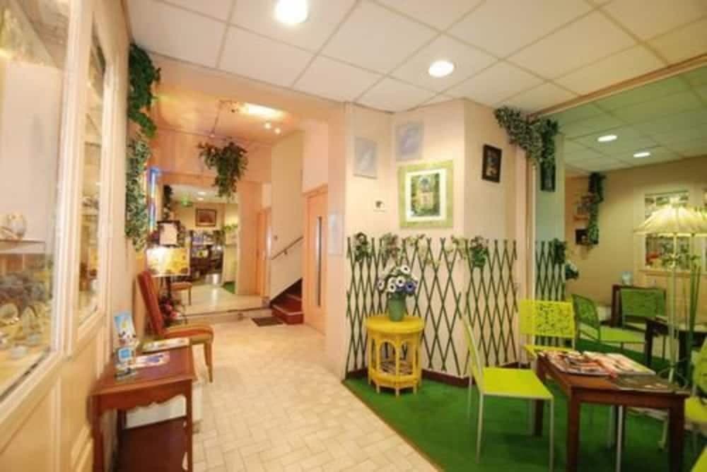 Hotel Notre Dame Auxiliatrice