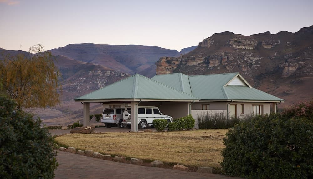 Dynasty Red Mountain Ranch
