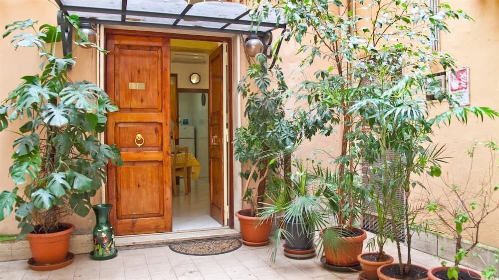 Rental In Rome Celestino Apartment