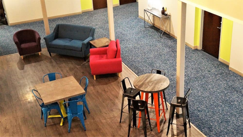 Lobi dinlenme salonu