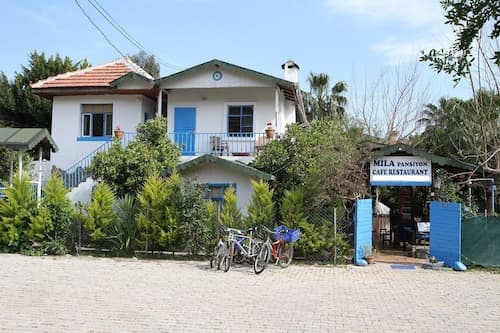 Harun Mila Pension