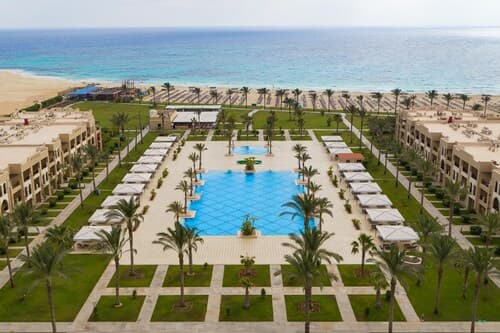 JAZ Oriental, Almaza Bay