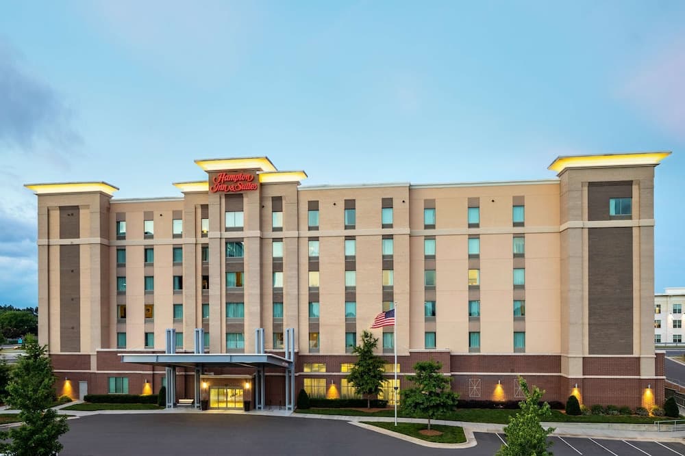 Hampton Inn & Suites Charlotte/Ballantyne