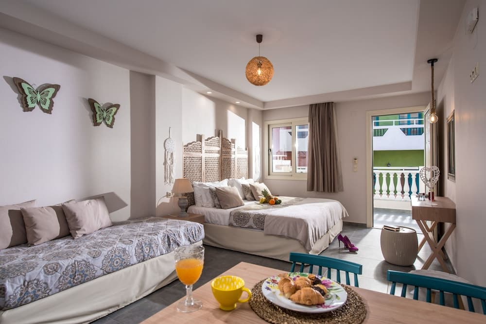 Sarpidon Apartments