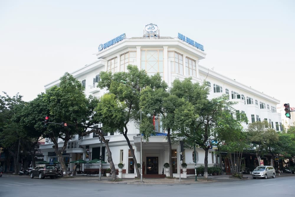 Hoa Binh Hotel