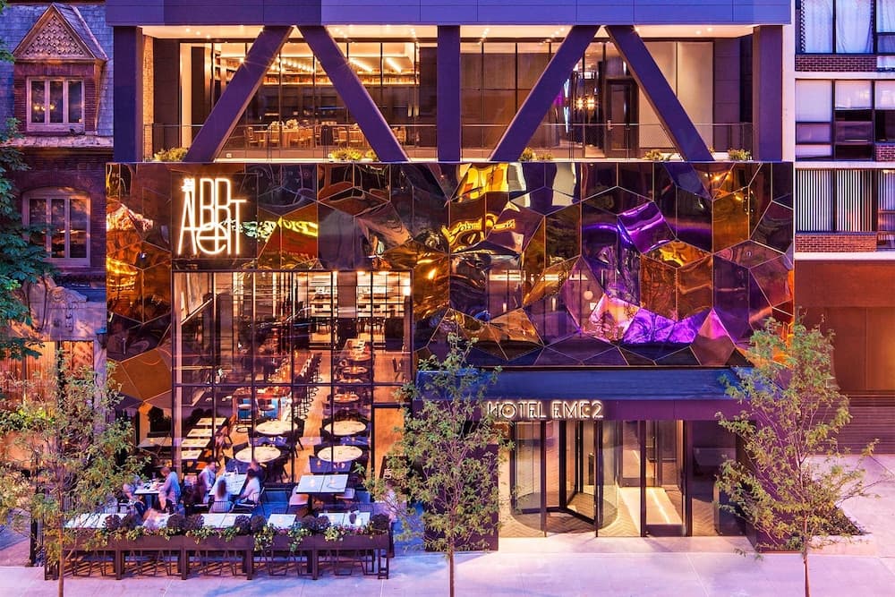 Hotel EMC2, Autograph Collection