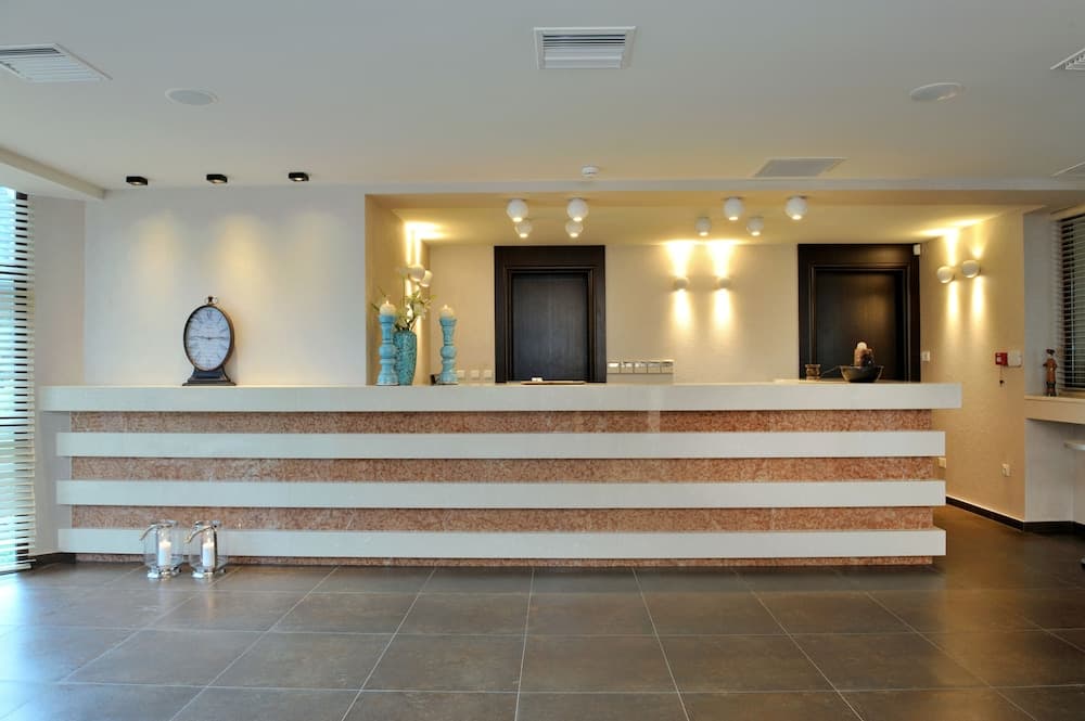 Giriş/çıkış büfesi