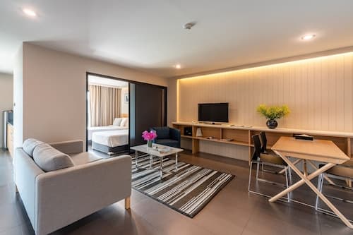 Naga Residence
