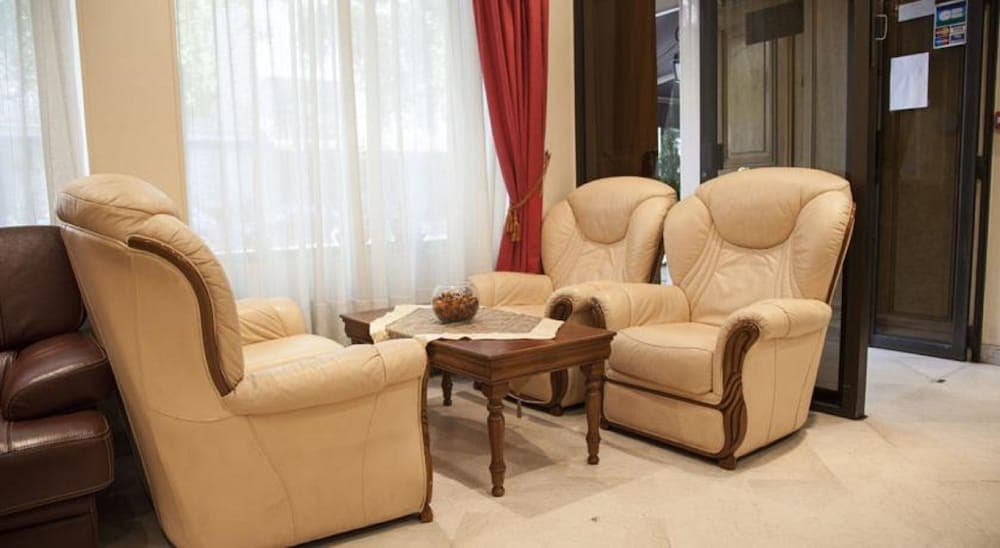 Hôtel des Pyrénées - Nation