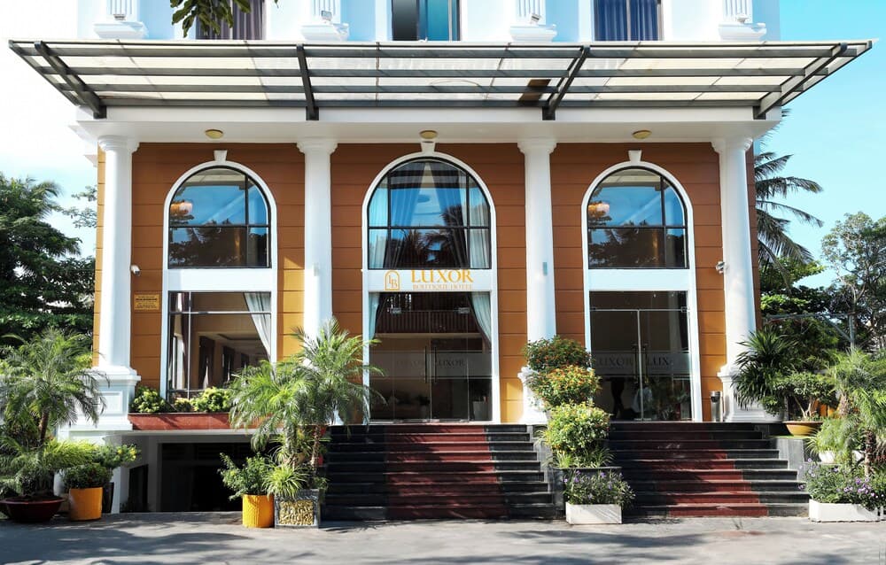 Konaklama yerinin ön cephesi